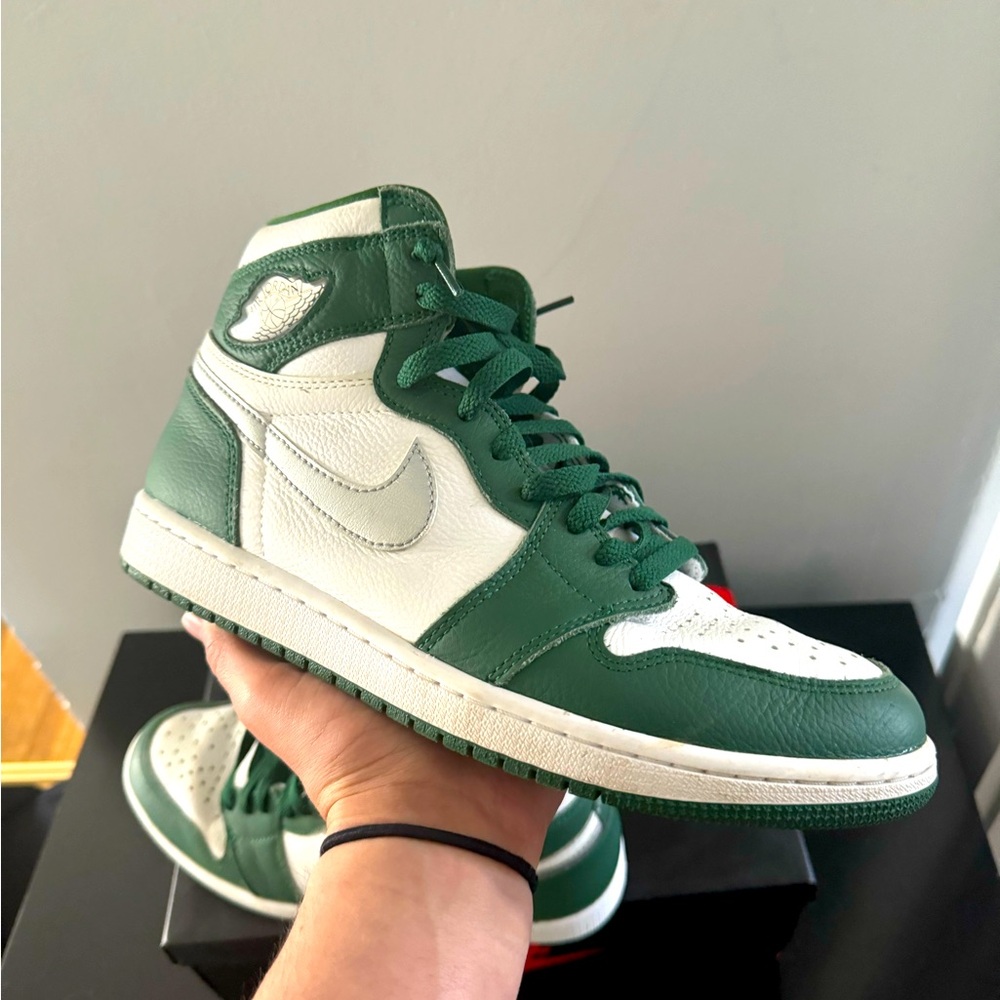 AirJordan 1 retro high og “gorge green” size 10